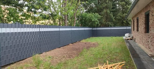 Zaunmatten mit Sichtschutzstreifen